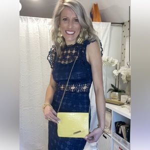 BRAND NEW yellow purse/crossbody